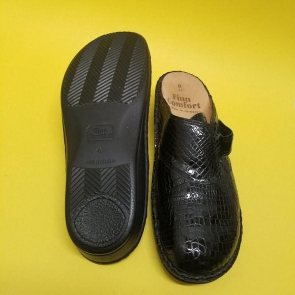 Finn Comfort womens 10 EUR 43 Black Patent Leather Croc Reptile Clogs Slide - Picture 4 of 10